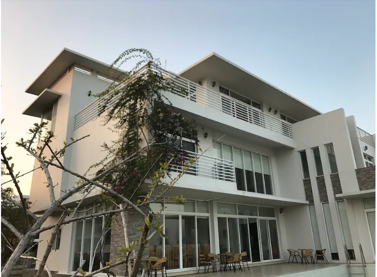 Thuê villa Tuần Châu Đẹp - Giá Rẻ được nhiều du khách chọn