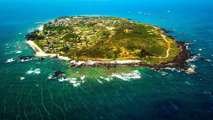 Kinh nghiệm du lịch Lý Sơn - Quảng Ngãi tự túc từ A đến Z