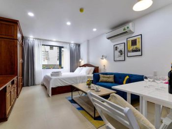 Woody House Saigon Center