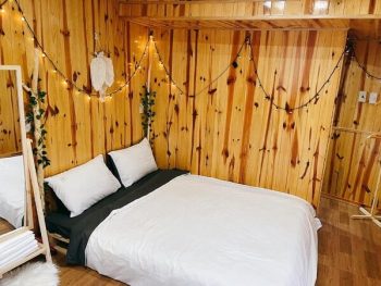 Alternative view of EUDORA HOUSE 2