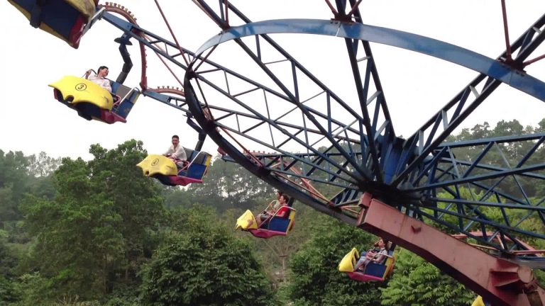 Khoang Xanh Suối Tiên có những trò chơi gì? Giá vé thế nào?