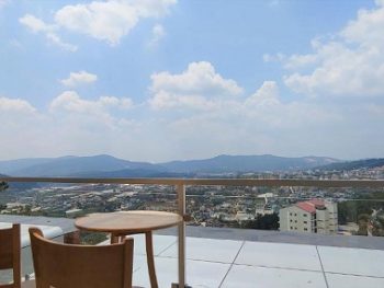 Alternative view of Lavie Villa Mini Mart